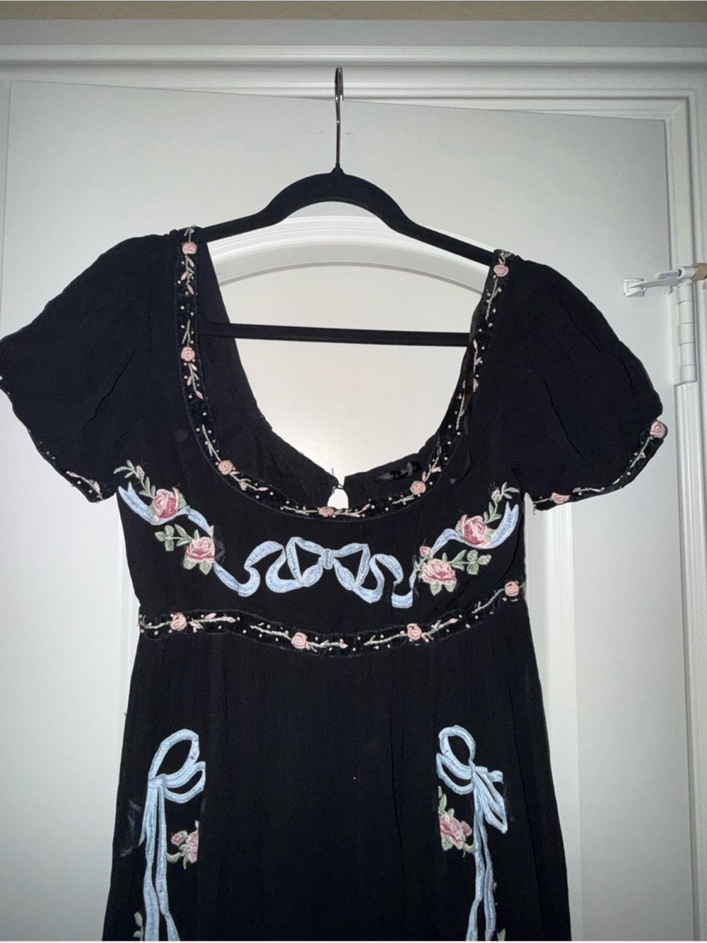 For Love and Lemons Rosemarie Black Chiffon Bow Embroidered Formal Maxi Dress S - Picture 4 of 7